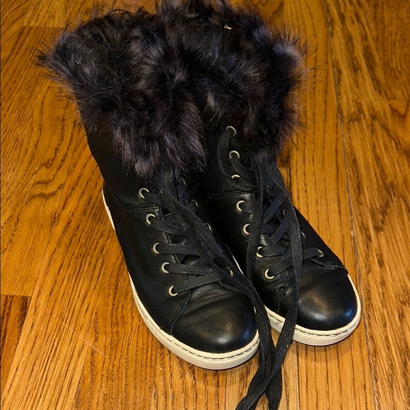 UGG Shoes - Black Lace Up Boots with Fur Trim